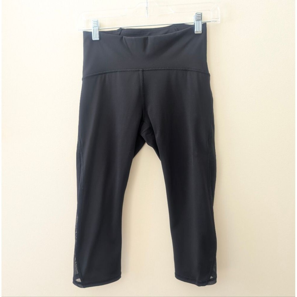 Lululemon Train Times Crop 17" Black Size 6 - Picture 3 of 7
